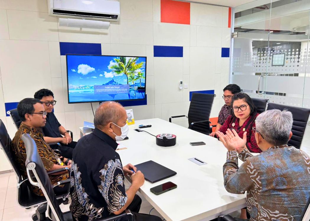 060326 AudiensiKIUI  4